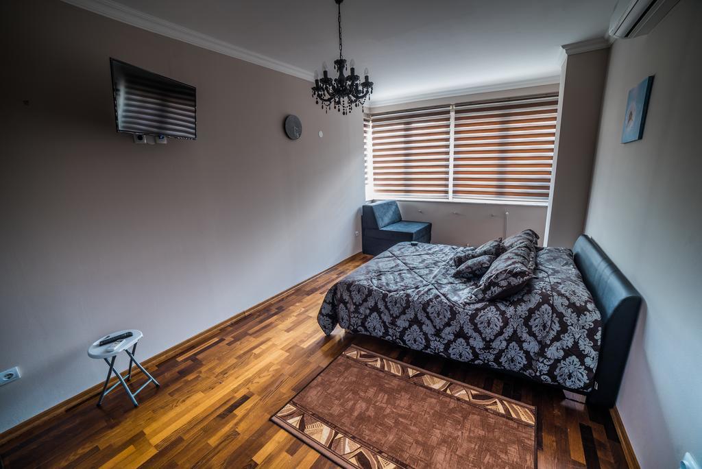 Suites Donna Бихач Экстерьер фото
